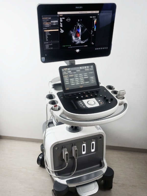 المستشفى التخصصي يدخل أجهزة ألتراساوند جديدة تعد الأحدث والأكثر تطوراً في العالم