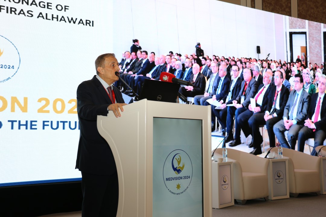 الدكتور فوزي الحموري الرئيس الفخري لمؤتمر الرؤية الطبية الأول  MEDVISION والمستشفى التخصصي الداعم الرئيسي للمؤتمر