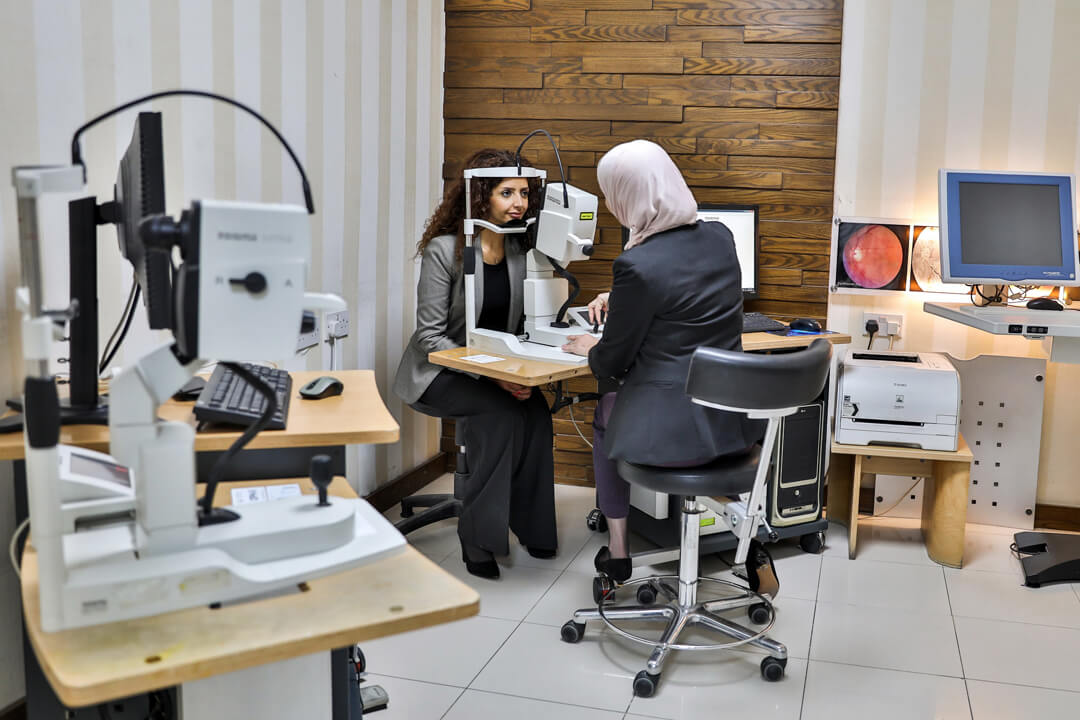 مركز طب وجراحة العيون وتصحيح البصر بالليزر-4